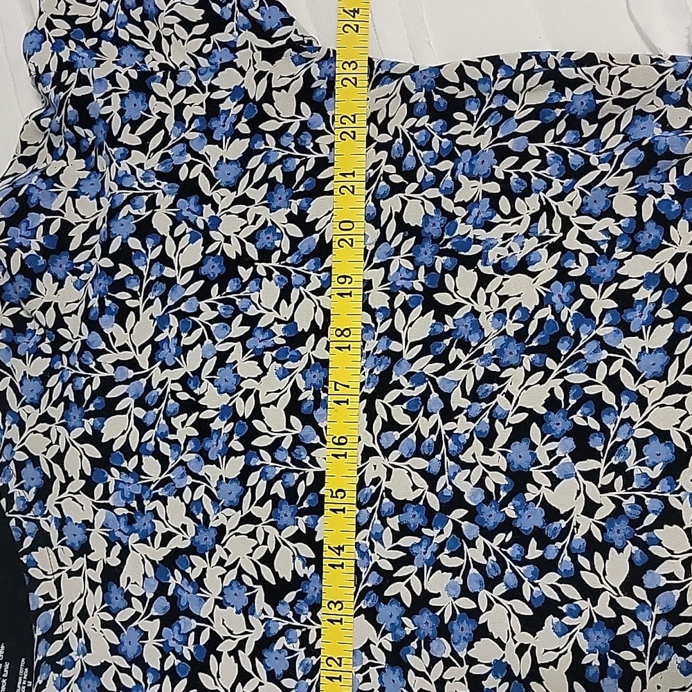 Tunic - Picture 4 of 5